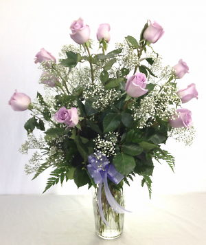 DOZEN LAVENDER ROSES